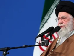 Imam Khamenei: Ancaman terhadap Iran akan Dibalas dengan Tamparan Keras